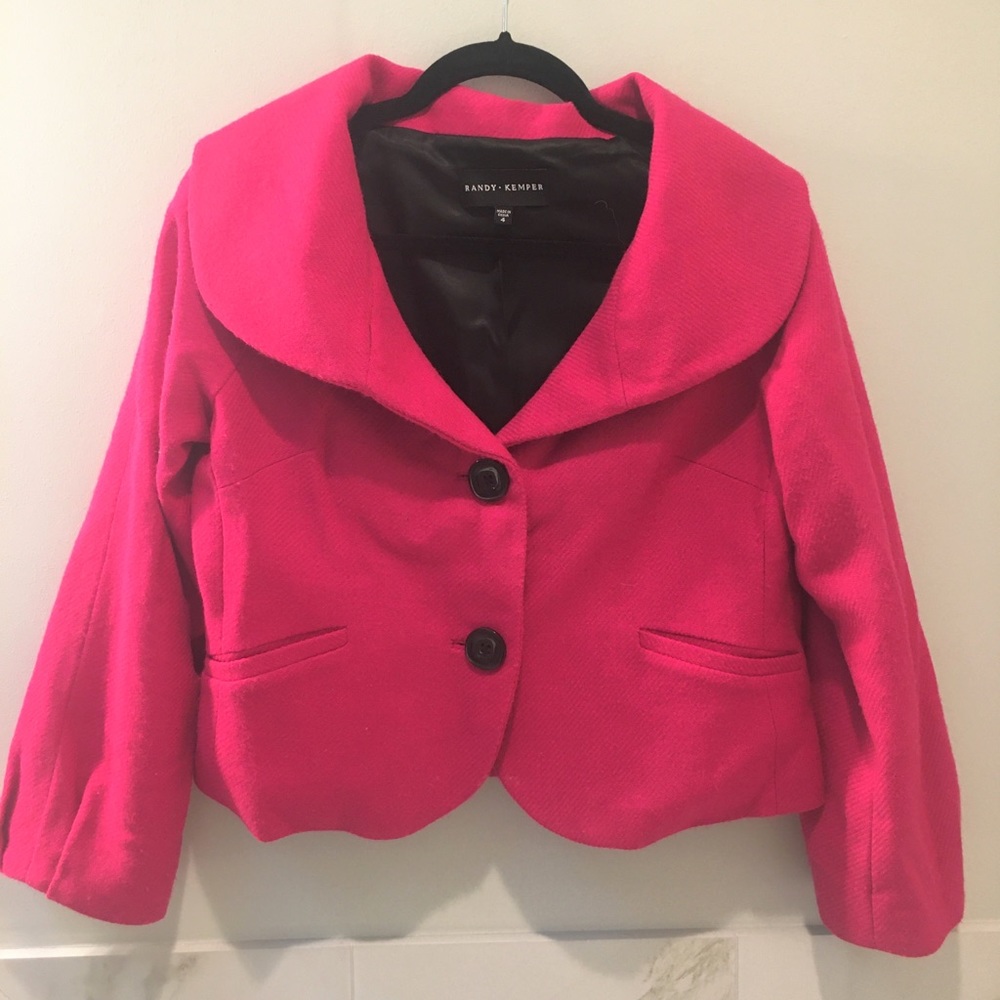 Pink cropped coat Randy Kemper